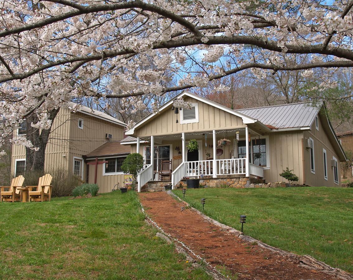 Henson Cove Place Bed And Breakfast W/Cabin Hiawassee Extérieur photo